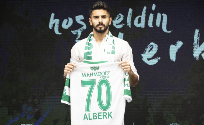 Konyaspor’da iki imza birden