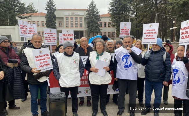 Aile Hekimlerinden "Eziyet Yönetmeliğine Hayır" Protestosu