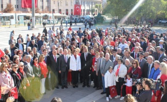  Cumhuriyeti canımız pahasına savunacağız